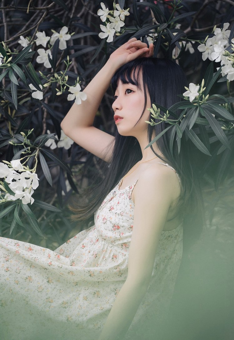 粉嫩小美女18禁真大尺度私房照